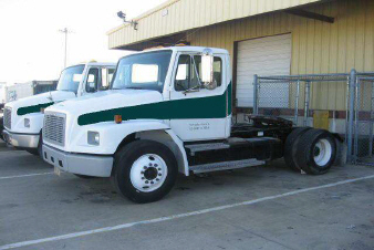 1999 Freightliner FL 80