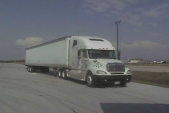 2003 Freightliner Columbia
