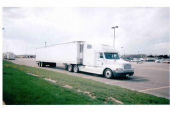 2000 Freightliner Century Class