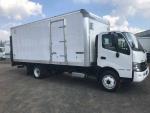 2018 HINO 195