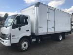 2018 HINO 195