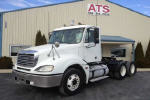 Used 2006 Freightliner Columbia for Sale