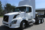Used 2010 Volvo VNL64T300 for Sale