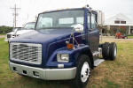 2001 Freightliner FL70