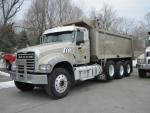 Used 2015 Mack GU713 for Sale