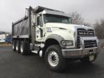 Used 2015 Mack GU713 for Sale