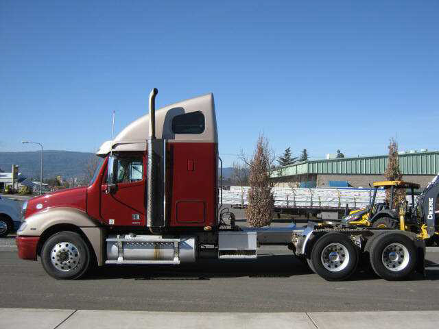 2008 Freightliner CL120