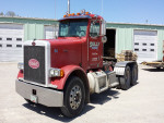 2000 Peterbilt 379