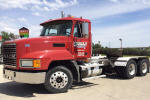 2002 Mack CH613