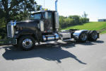 Used 2006 Freightliner Classic for Sale