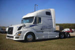 Used 2011 Volvo 670 for Sale