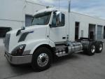 2017 Volvo VNX64T300