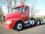 2014 Volvo VNM64T200