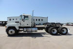 2014 Mack PINNACLE CHU613