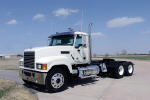 2013 Mack PINNACLE CHU613