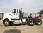 Used 2007 Mack Day Cab for Sale