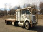 2000 International 8100