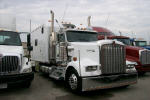 2004 Kenworth W900L