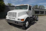 2001 International 8100