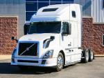Used 2013 Volvo 670 for Sale
