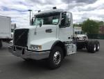 2018 Volvo VHD64B