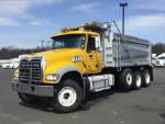 Used 2014 Mack GU713 for Sale