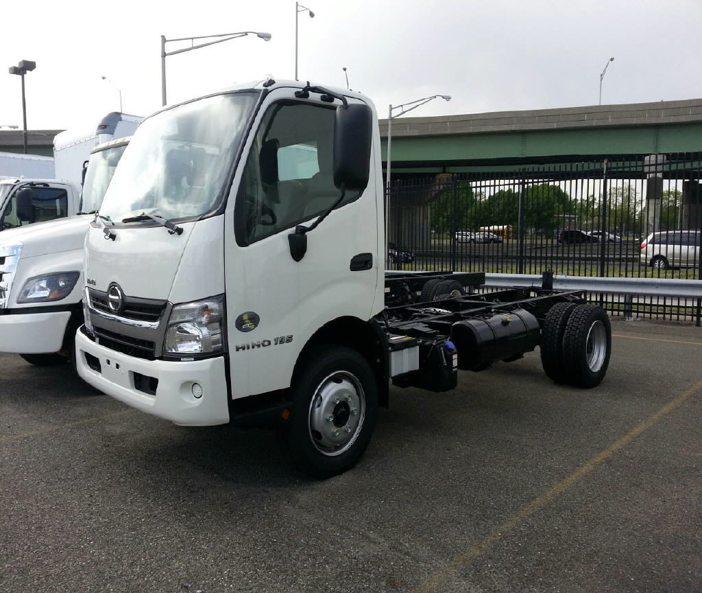 2016 Hino 195-COE