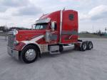 Used 2000 Freightliner FLC132 for Sale