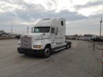 Used 2000 Freightliner FLD-120 for Sale