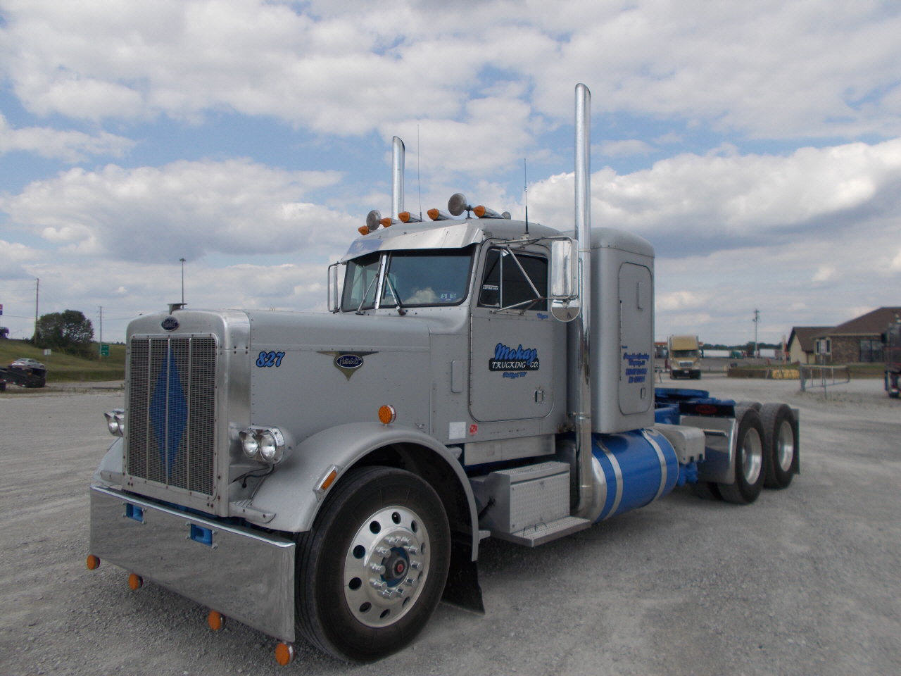 1985 Peterbilt 359