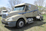 Used 2005 Freightliner Columbia for Sale