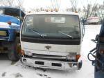 2000 NISSAN UD