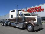 2013 Kenworth W900L Studio