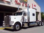 New 2016 Peterbilt 389 for Sale