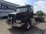 2017 Volvo VHD64B200