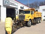 Used 2002 Sterling LT9511 for Sale