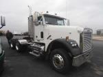 Used 2007 Freightliner FLD12064T for Sale