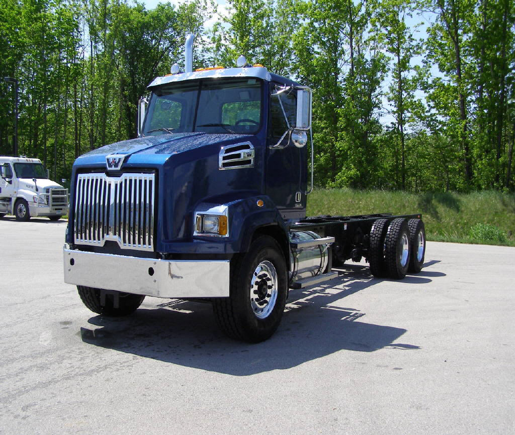 2013 Western Star 4700SB