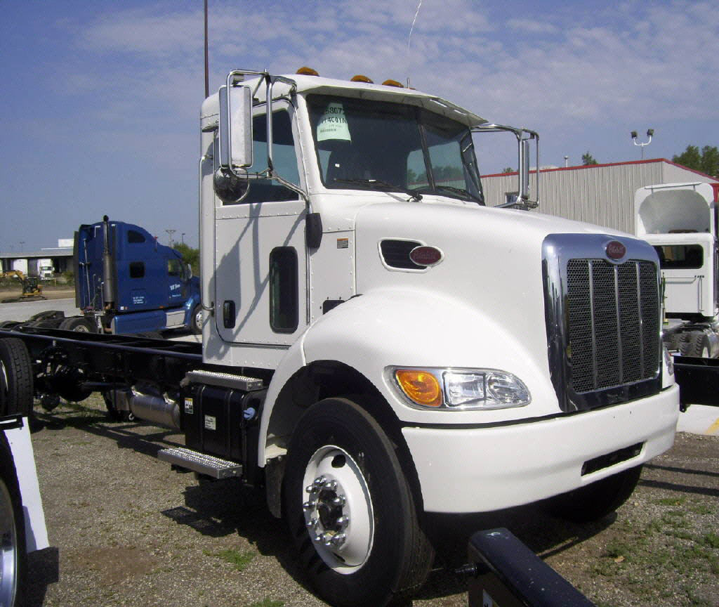 2012 Peterbilt 337