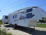 Used 2010 Keystone Cougar 32QBH for Sale