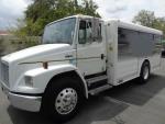 Used 2001 Freightliner FL70 6 BAY HACK for Sale