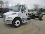 2005 Freightliner M2 106