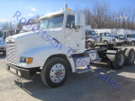Used 2001 Freightliner FLD112 for Sale
