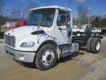 2005 Freightliner M2 106