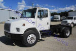 Used 2000 Freightliner FL70 for Sale