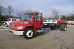 Used 2007 Freightliner M2106 for Sale