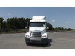 2010 Freightliner C120