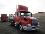 2002 Volvo VNL64T