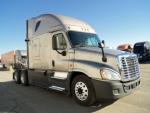 Used 2014 Freightliner Cascadia for Sale
