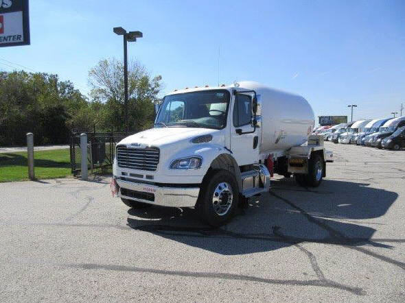 2016 Freightliner M2106 2016 Freightliner M2106